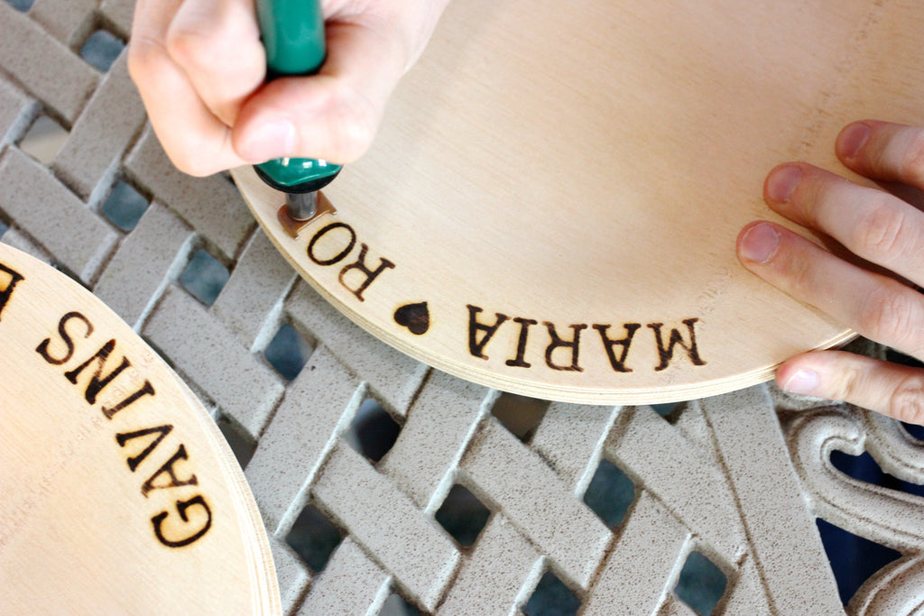 Crafting Memories: Personalized Bamboo Dinnerware for Your Big Day