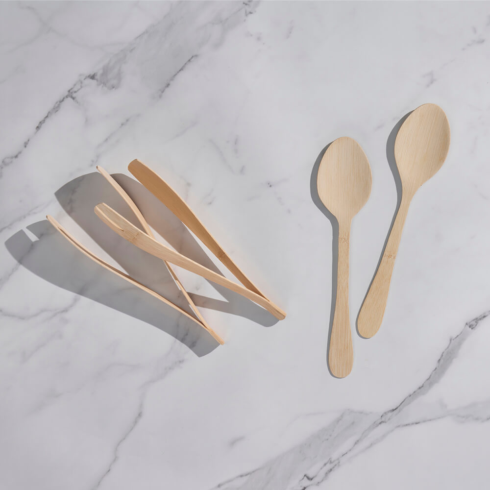 Veneerware Serving Tongs and Serving Spoons.- bambu