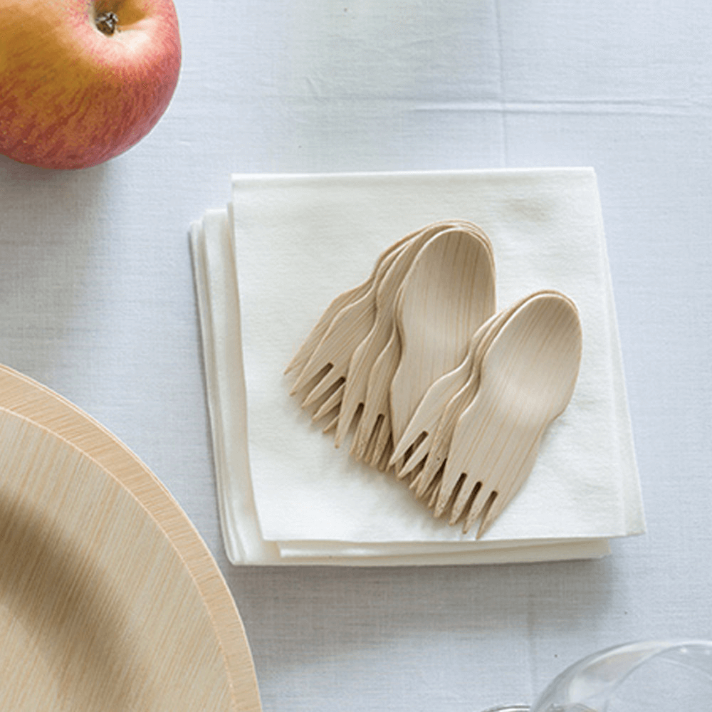 Veneerware® Bamboo Sporks and cocktail napkins